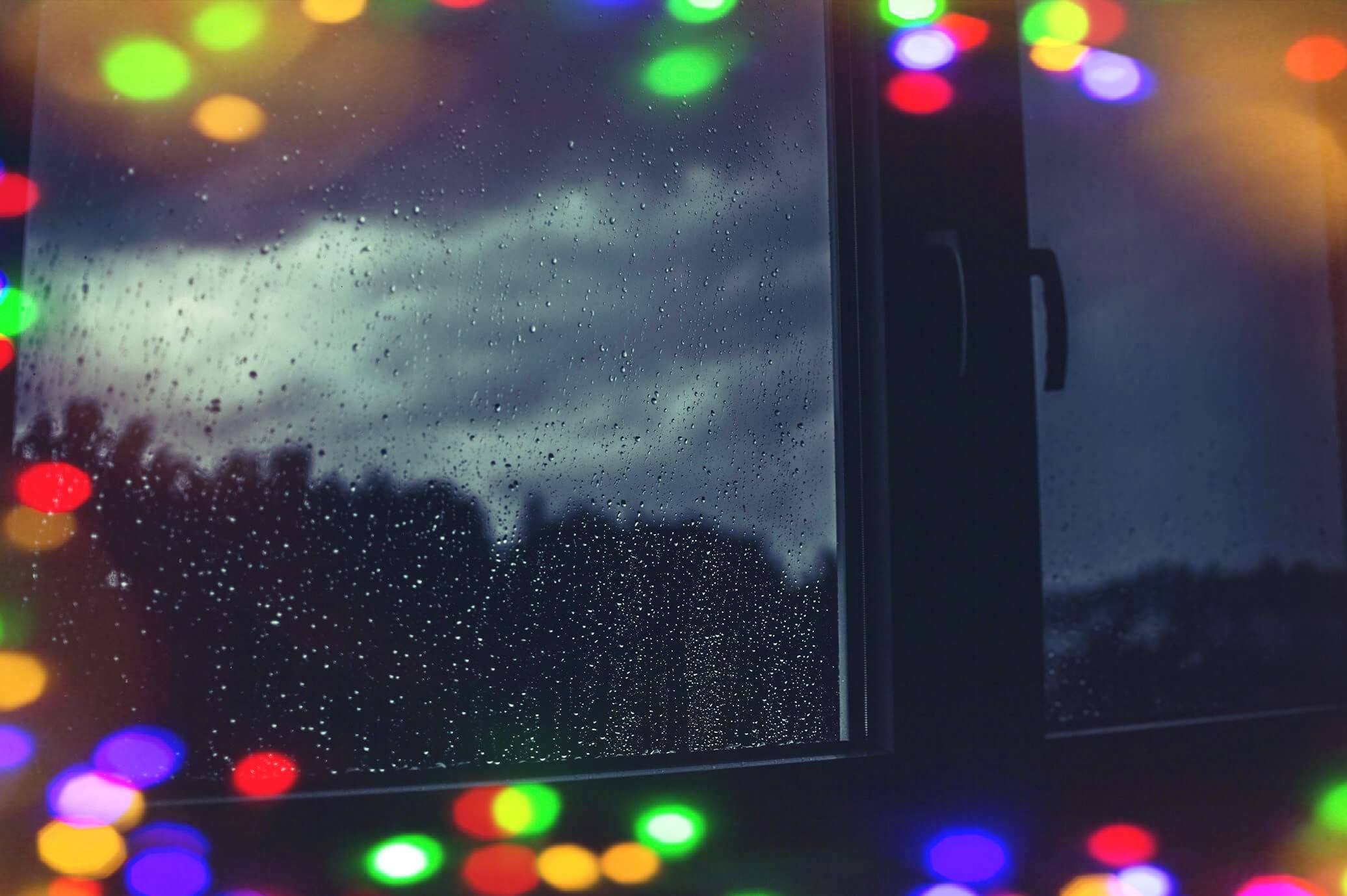 add bokeh effect to a rainy night photo